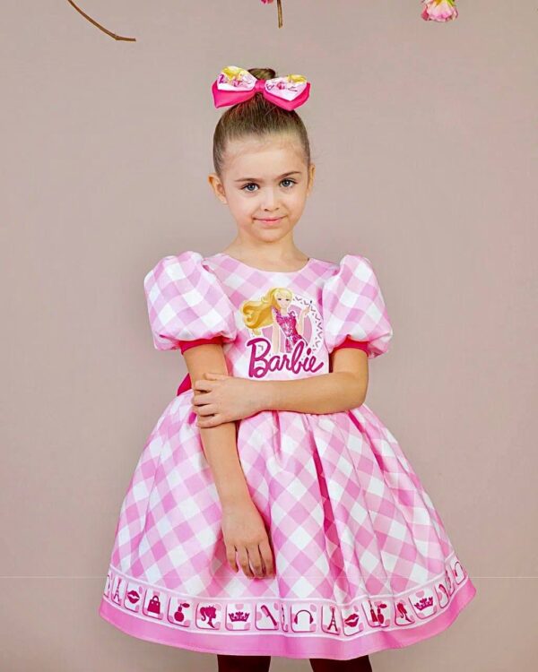 Barbie Pink Dress. - Image 3